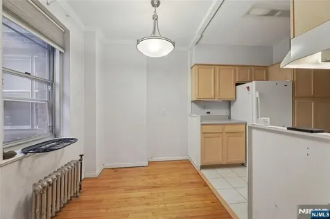 100 Palisade Avenue Englewood NJ 07631