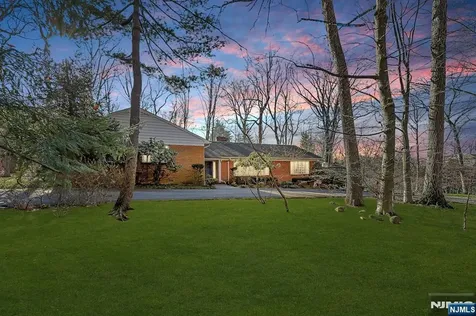 32 Litchfield Way Alpine NJ 07620