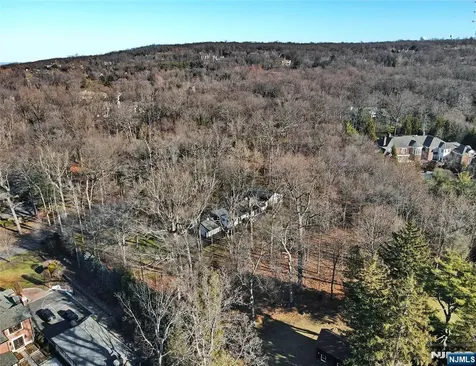 32 Litchfield Way Alpine NJ 07620
