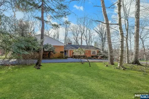 32 Litchfield Way Alpine NJ 07620