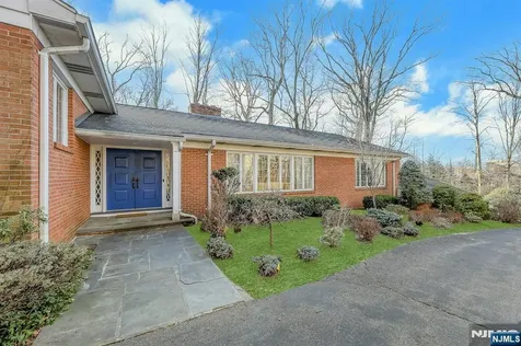 32 Litchfield Way Alpine NJ 07620