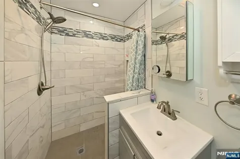 614 Mountain Avenue Twp Of Washington NJ 07676