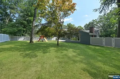 614 Mountain Avenue Twp Of Washington NJ 07676