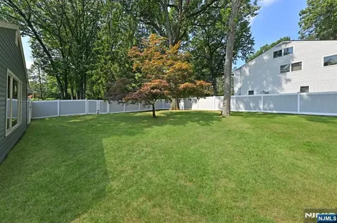 614 Mountain Avenue Twp Of Washington NJ 07676