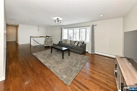 614 Mountain Avenue Twp Of Washington NJ 07676