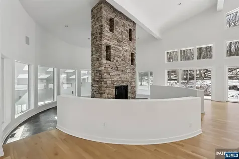 20 Mount Pleasant Road Mendham Township NJ 07960