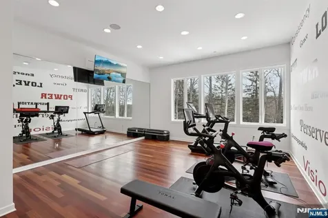 20 Mount Pleasant Road Mendham Township NJ 07960