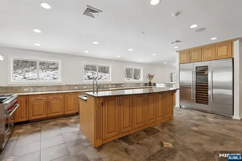 20 Mount Pleasant Road Mendham Township NJ 07960