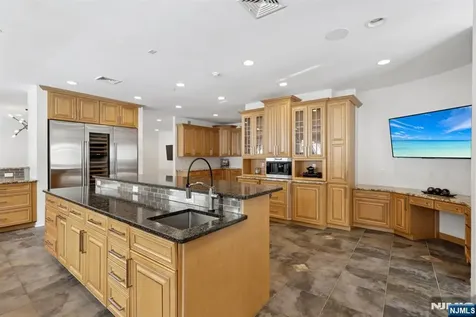 20 Mount Pleasant Road Mendham Township NJ 07960