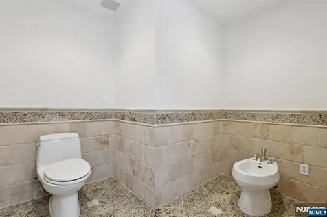 20 Mount Pleasant Road Mendham Township NJ 07960