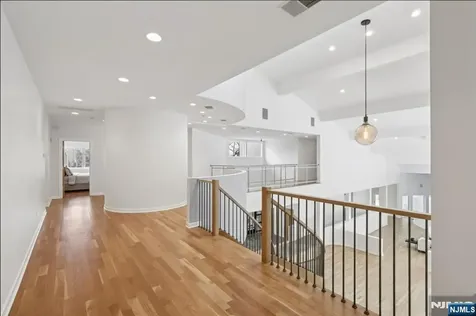 20 Mount Pleasant Road Mendham Township NJ 07960