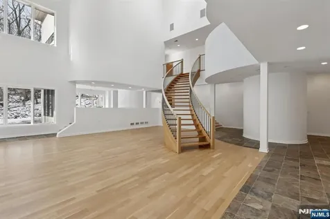 20 Mount Pleasant Road Mendham Township NJ 07960
