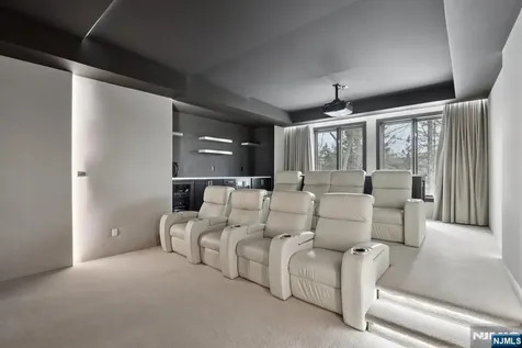 20 Mount Pleasant Road Mendham Township NJ 07960