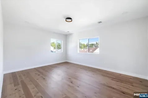 27 Sullivan Drive Emerson NJ 07630