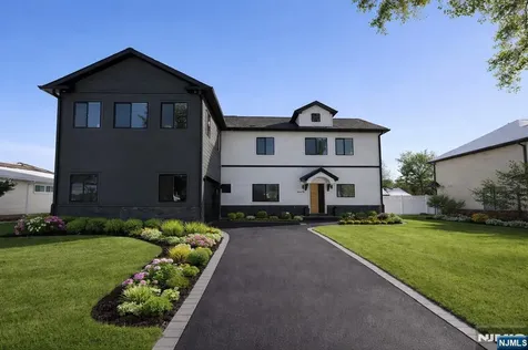 27 Sullivan Drive Emerson NJ 07630