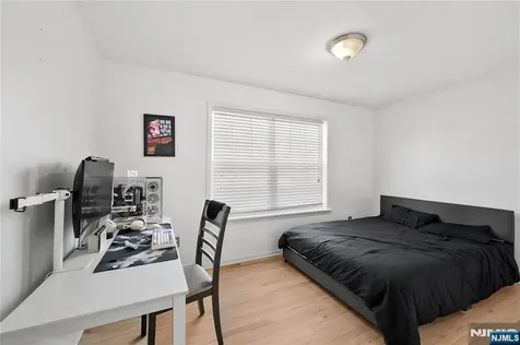 110 Redwood Avenue Paterson NJ 07522