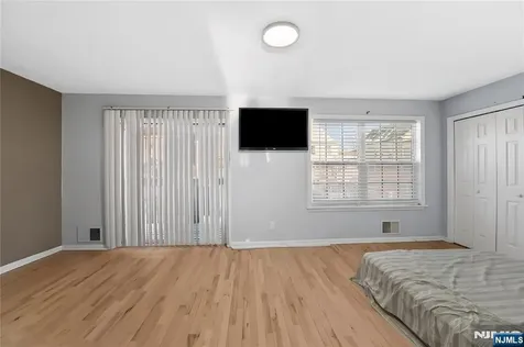 110 Redwood Avenue Paterson NJ 07522