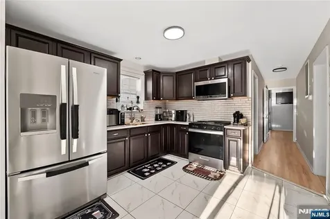 110 Redwood Avenue Paterson NJ 07522