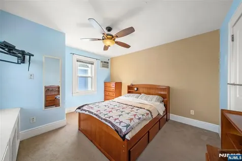 185 Larch Avenue Teaneck NJ 07666