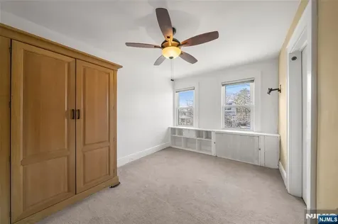 185 Larch Avenue Teaneck NJ 07666