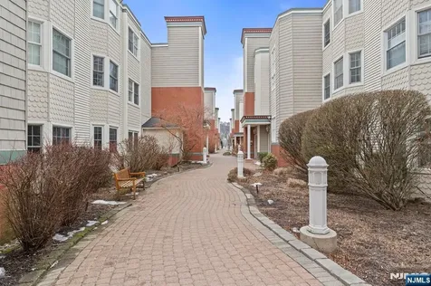 344 The Promenade Edgewater NJ 07020