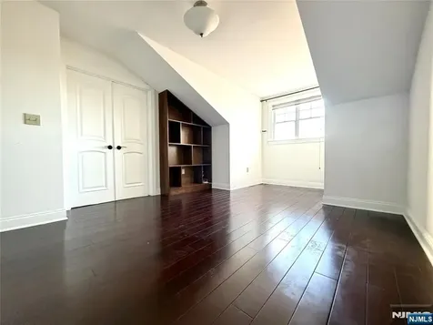 4101 Piermont Tenafly NJ 07670