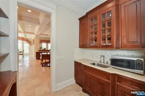 15 N Church Road Saddle River NJ 07458