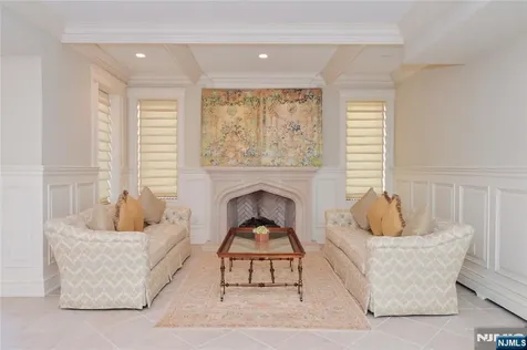 15 N Church Road Saddle River NJ 07458