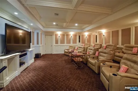 15 N Church Road Saddle River NJ 07458