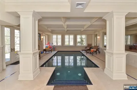 15 N Church Road Saddle River NJ 07458