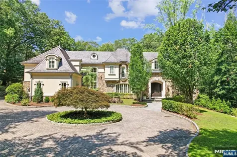 15 N Church Road Saddle River NJ 07458