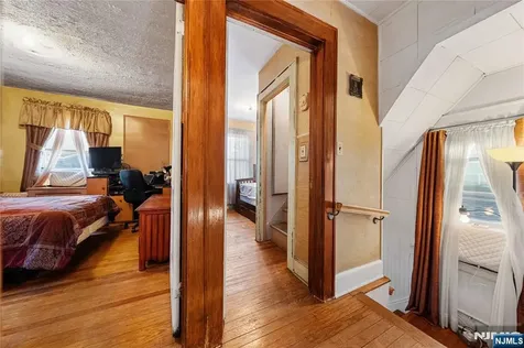 252 Duane Street Orange NJ 07050