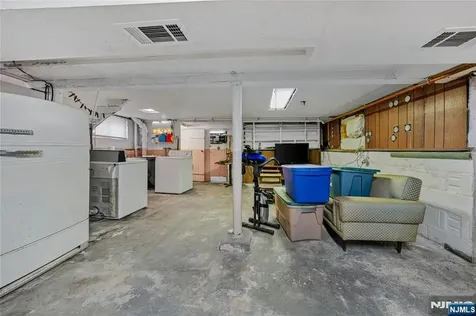 252 Duane Street Orange NJ 07050