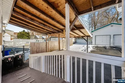 252 Duane Street Orange NJ 07050
