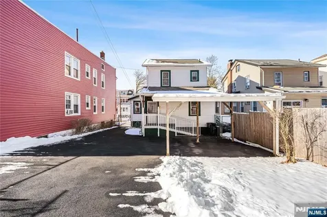 252 Duane Street Orange NJ 07050