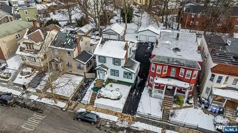 252 Duane Street Orange NJ 07050