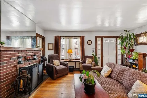 252 Duane Street Orange NJ 07050