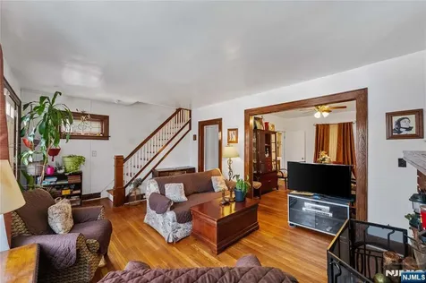 252 Duane Street Orange NJ 07050