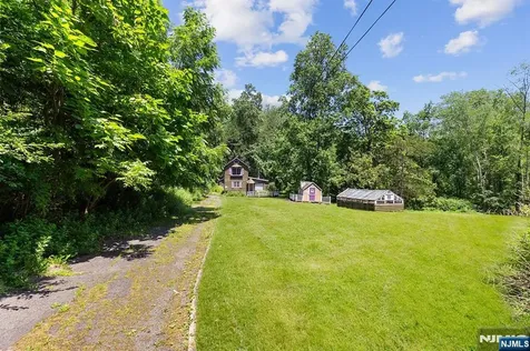 77 Voorhis Road Kinnelon Borough NJ 07035