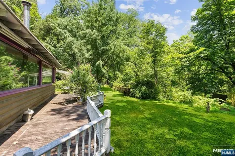 77 Voorhis Road Kinnelon Borough NJ 07035