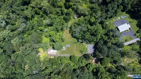 77 Voorhis Road Kinnelon Borough NJ 07035
