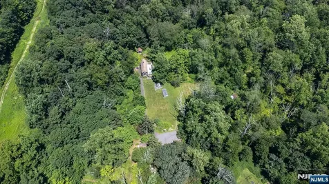77 Voorhis Road Kinnelon Borough NJ 07035