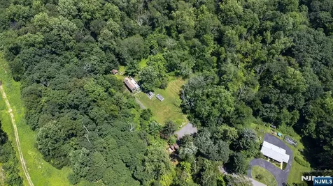 77 Voorhis Road Kinnelon Borough NJ 07035