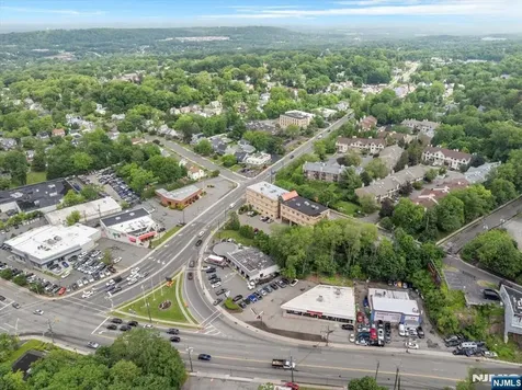 60 Pompton Avenue Verona NJ 07044