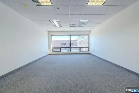 450 Commerce Boulevard Carlstadt NJ 07072