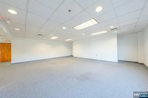 450 Commerce Boulevard Carlstadt NJ 07072