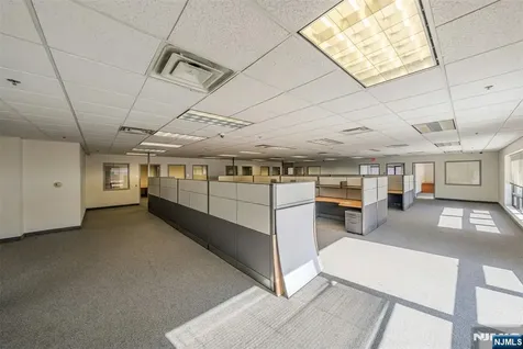 450 Commerce Boulevard Carlstadt NJ 07072