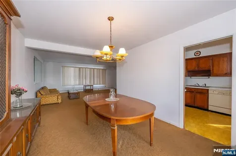 409 W Anderson Street Hackensack NJ 07601