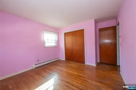 409 W Anderson Street Hackensack NJ 07601
