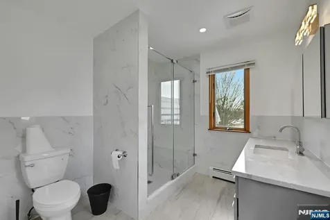 34 Locust Street Elmwood Park NJ 07407